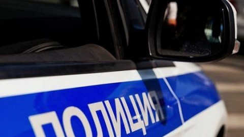 Сотрудниками полиции Макарова выявлен водитель, лишенный права управления